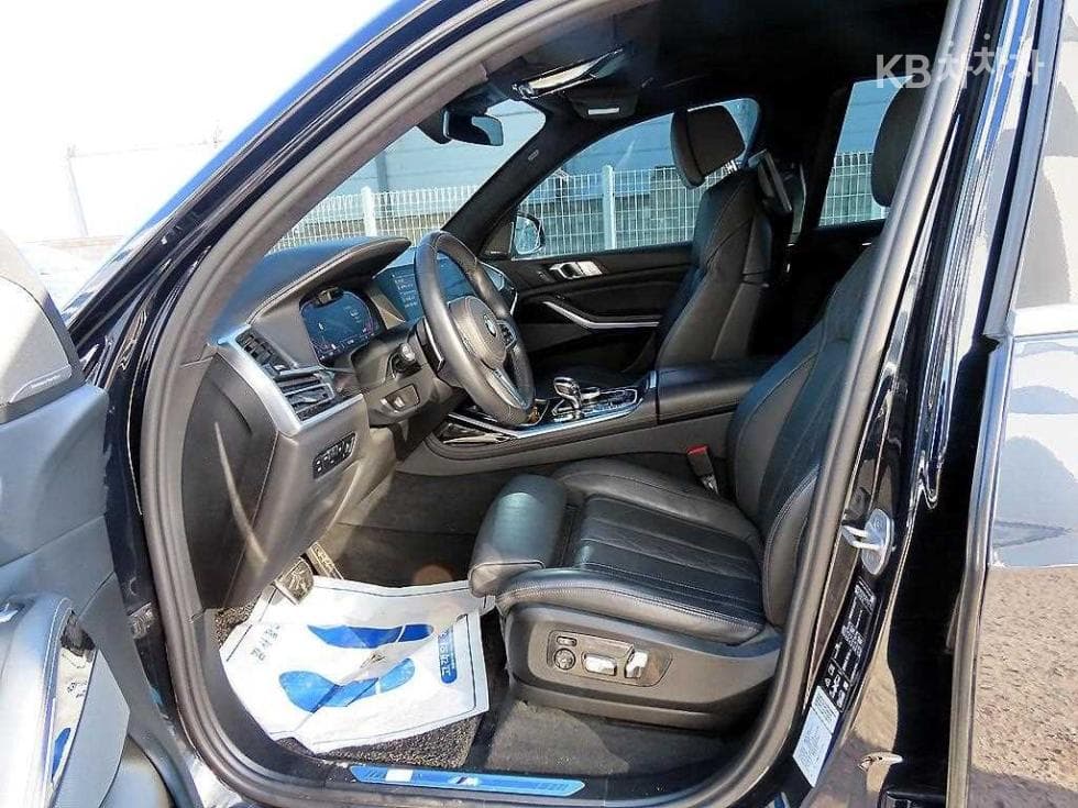 BMW X7(G07)xDrive 40i M Sport - 5