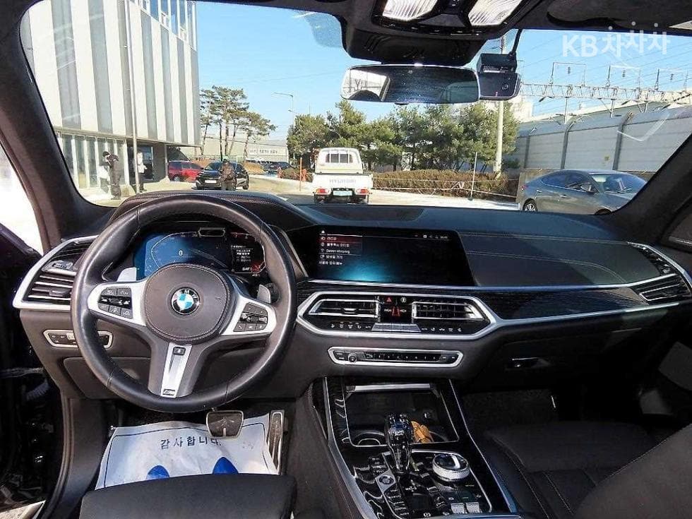 BMW X7(G07)xDrive 40i M Sport - 8