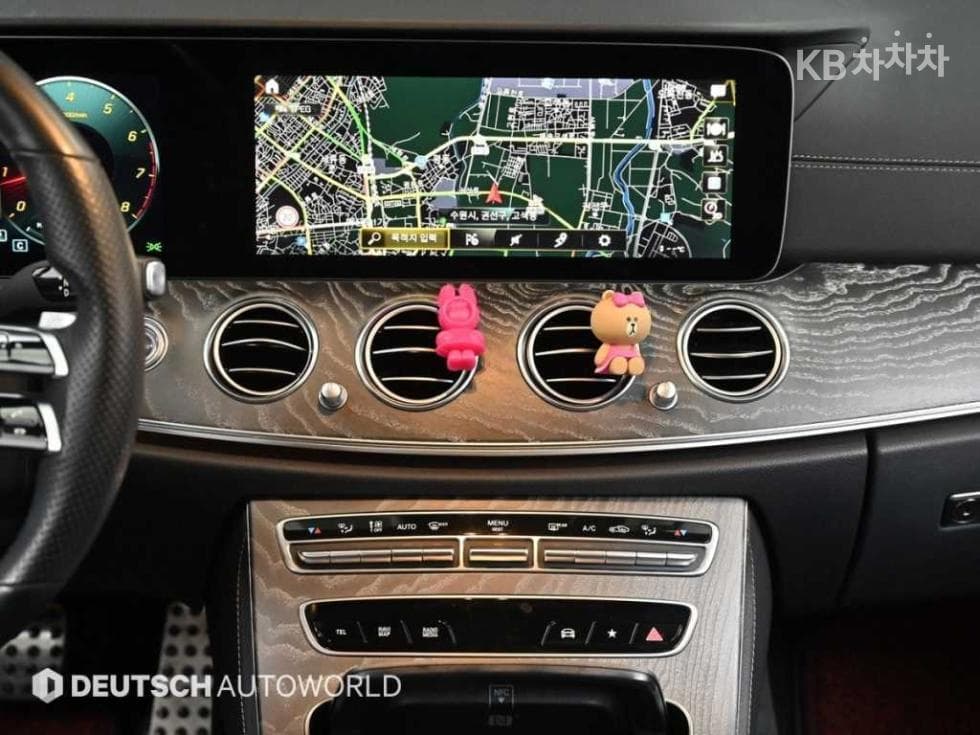 Mercedes-Benz E-Class (W213)E350 4MATIC AMG Line - 14