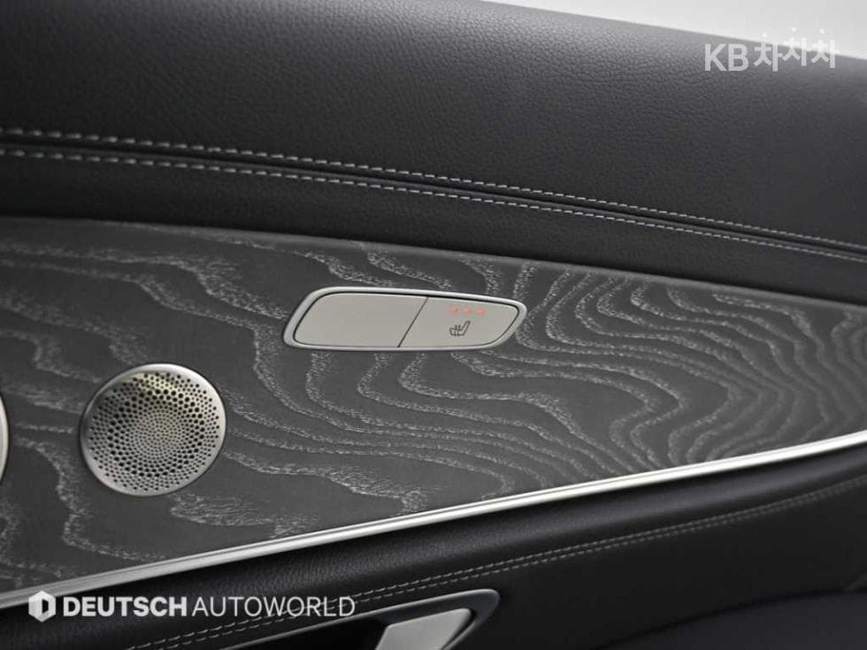 Mercedes-Benz E-Class (W213)E350 4MATIC AMG Line - 16