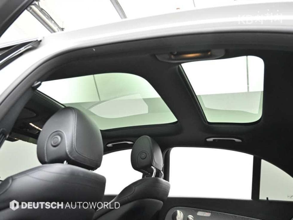 Mercedes-Benz E-Class (W213)E350 4MATIC AMG Line - 19