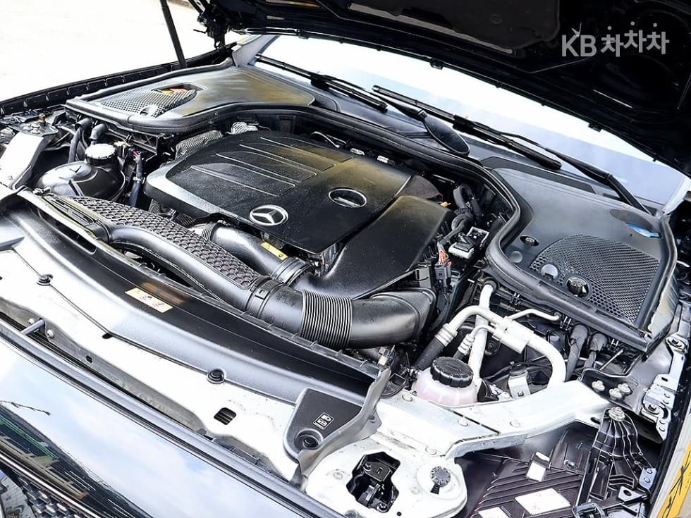 Mercedes-Benz E-Клас (W213)E350 4MATIC Avantgarde - 20
