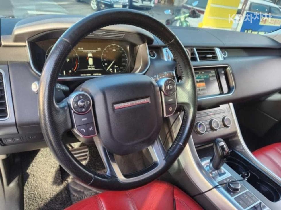 Land Rover New Range Rover Sport3.0 SC HSE Dynamic - 5