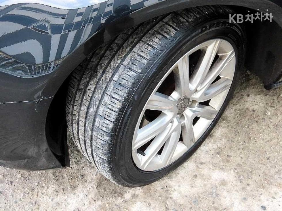 Audi NEW A63.0 Turbo Diesel Injection 콰트로 C6 - 19