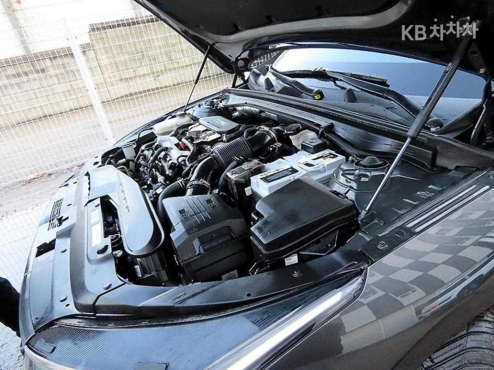 Kia K5 3rd Gen1.6 Gasoline Turbo Signature - 19