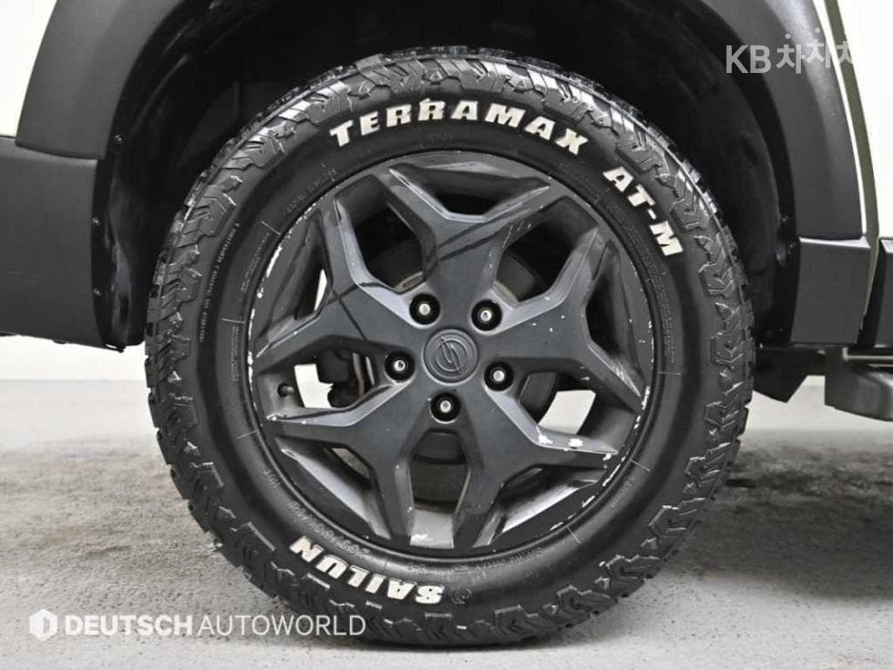 KG Mobility Rexton 스포츠2.2 4WD 어드벤처 - 5