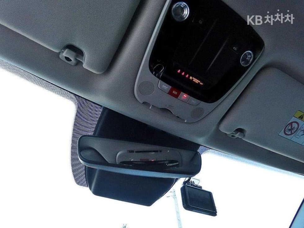 Kia K5 3rd Gen2.0 Gasoline Noblesse - 16