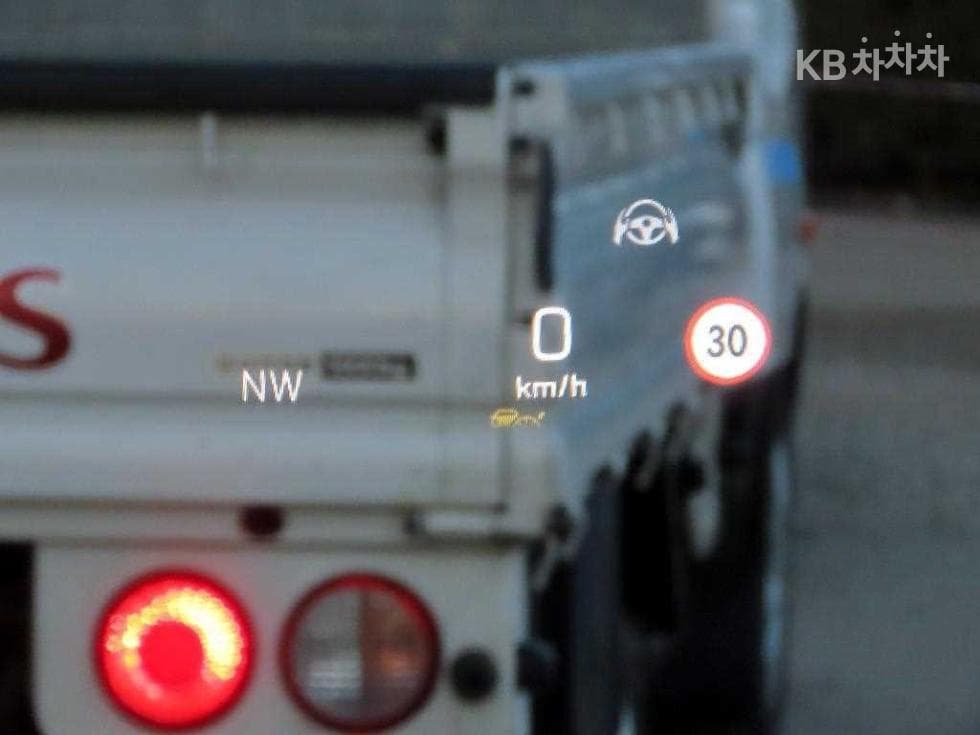 Mercedes-Benz GLC(X253)300 4Matic Standard - 10