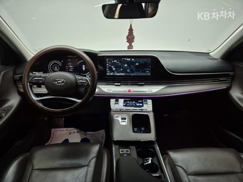 Hyundai The New (facelift) Grandeur (Azera)2.5 Premium 초이스 - 7