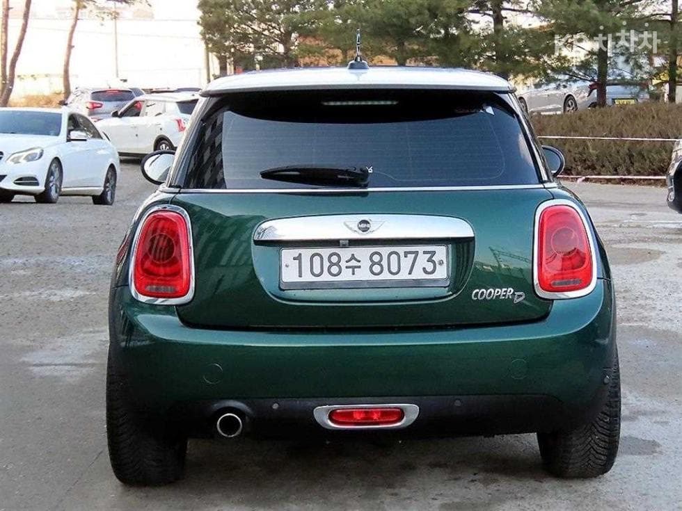 Mini Cooper 3도어D 1.5 하이트림 - 4