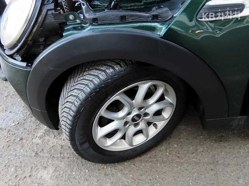 Mini Cooper 3도어D 1.5 하이트림 - 20