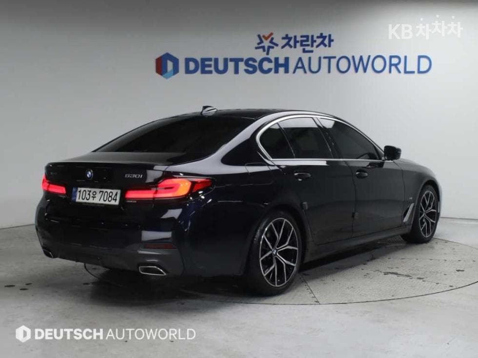BMW 올New5 Series (G30)530i xDrive M Sport - 2