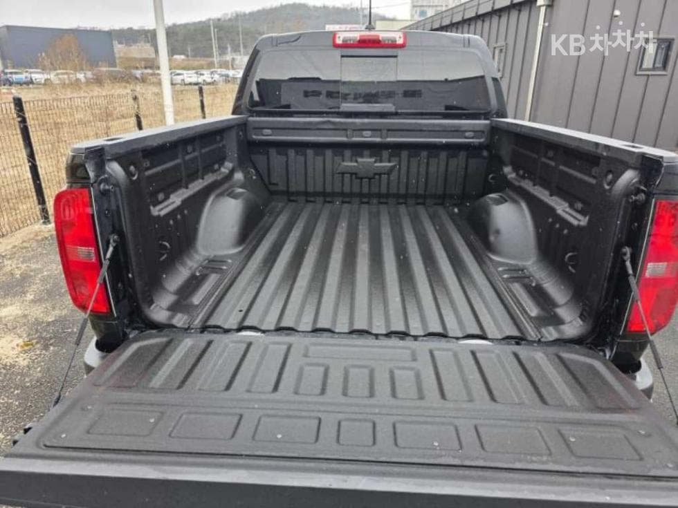 GM Korea Colorado3.6L V6 4WD Extreme-X - 4