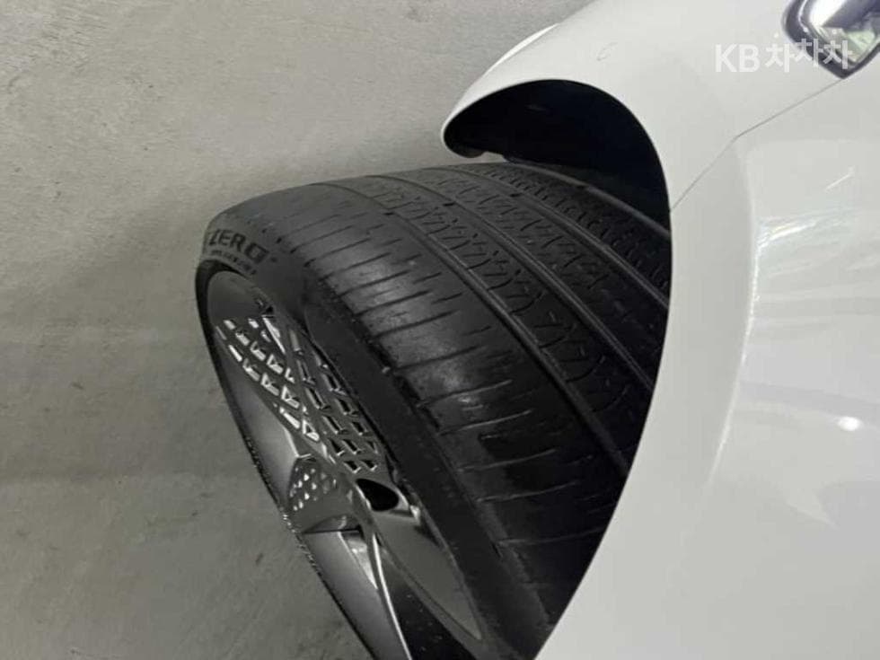 Genesis G80(RG3)2.5 Turbo Gasoline Direct Injection 스포츠패키지 AWD - 20