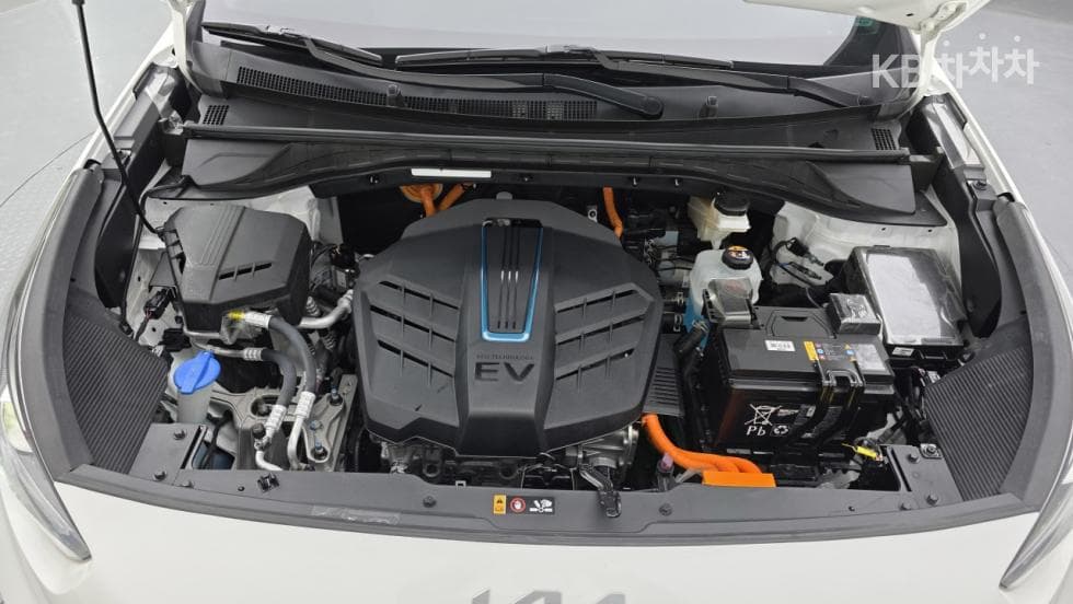 Киа Ниро PlusEV 어스 - 5