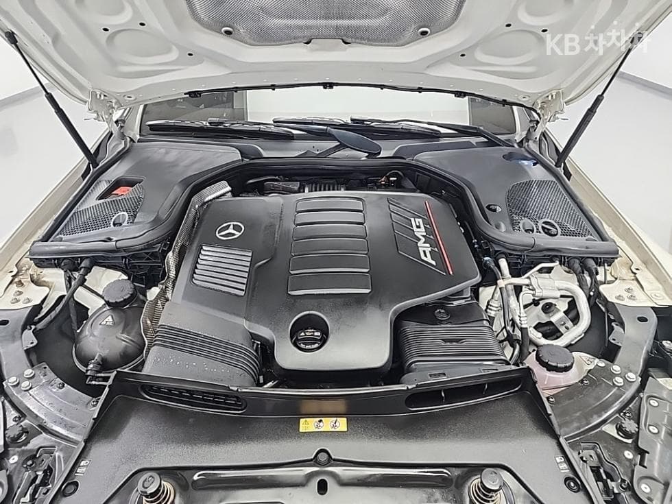 Mercedes-Benz AMG GTGT 4door 43 4MATIC+ Special Edition - 5