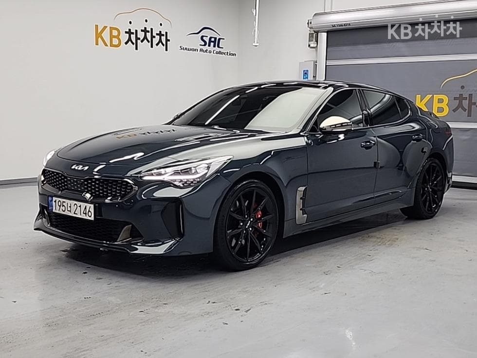 Киа Stinger Майстор 2.5L бензин Турбо 2WD 아크로 에디션 - Image 1