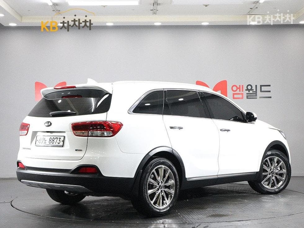 Киа The New (фейслифт) Sorento2.0 Дизел 2WD Noblesse - 4