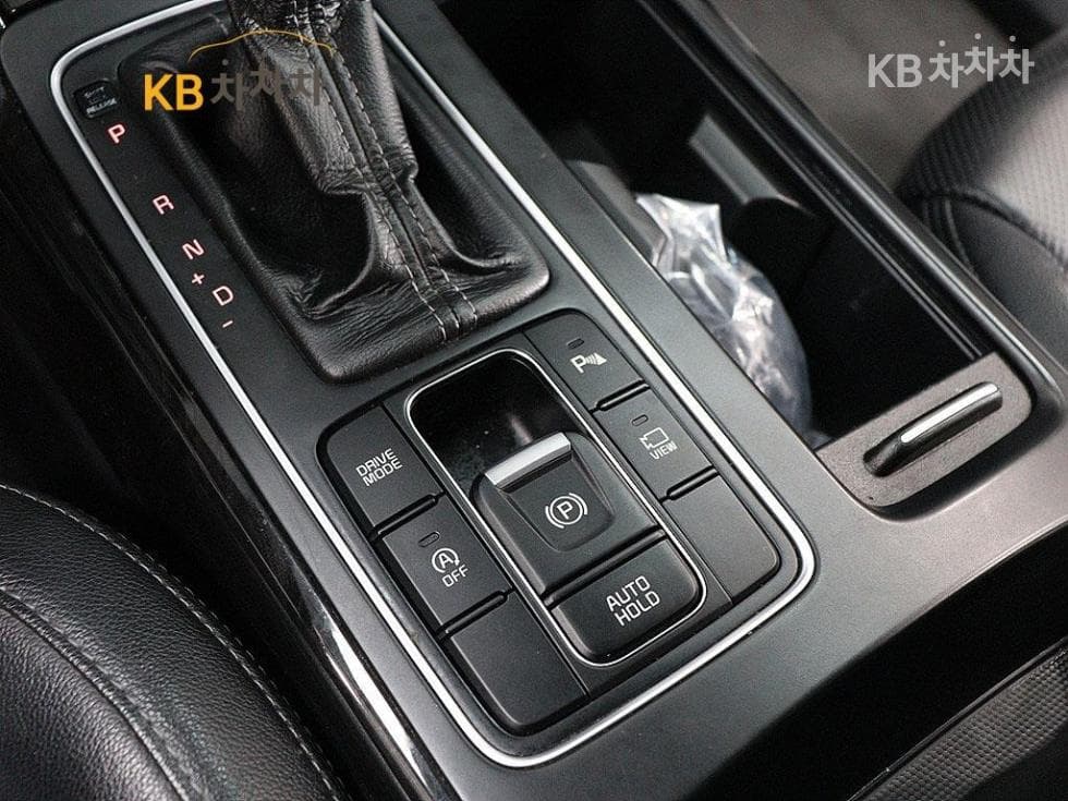 Киа The New (фейслифт) Sorento2.0 Дизел 2WD Noblesse - 10