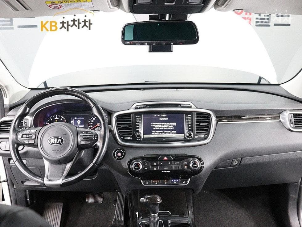Киа The New (фейслифт) Sorento2.0 Дизел 2WD Noblesse - 13