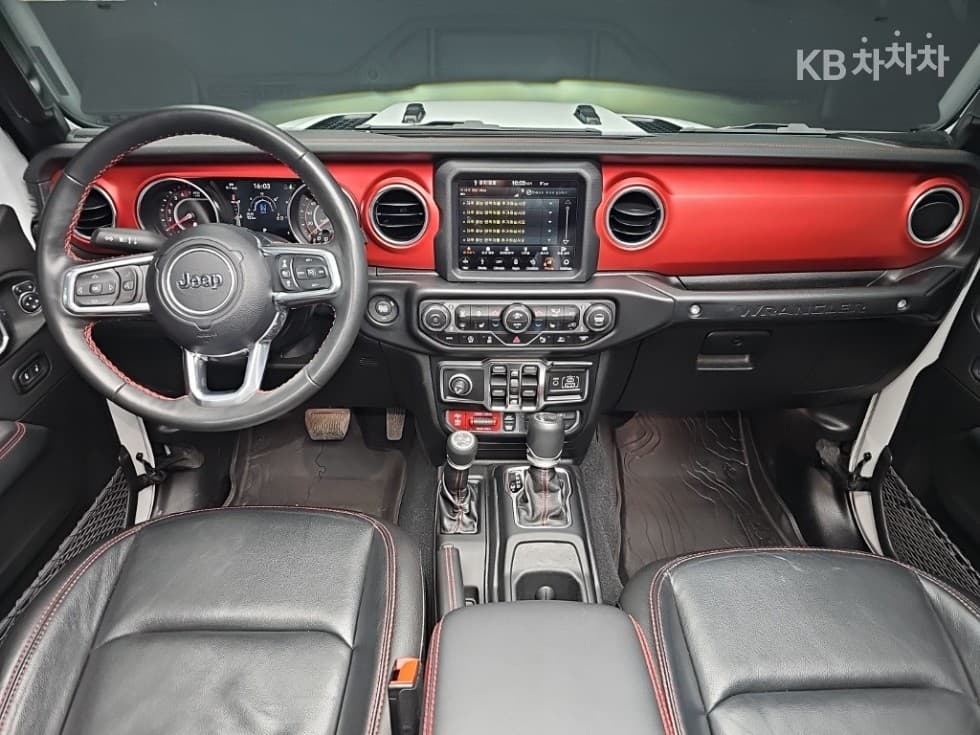 지프 랭글러 (JL)2.0 루비콘 파워Товарна надстройка 4도어 Стандартен - 12