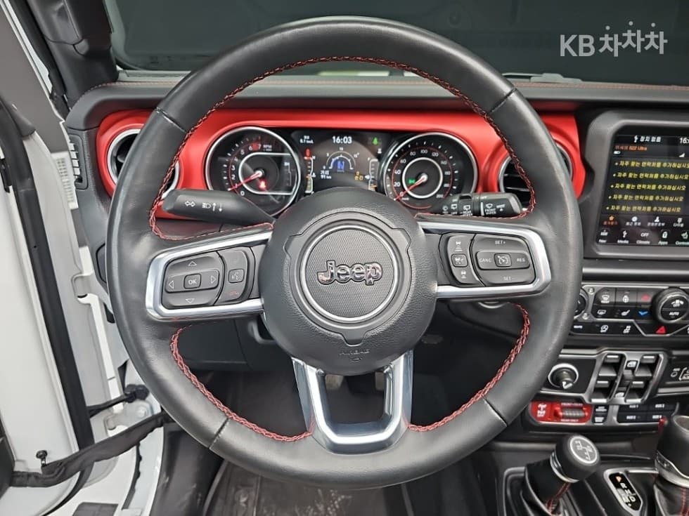 지프 랭글러 (JL)2.0 루비콘 파워Товарна надстройка 4도어 Стандартен - 7