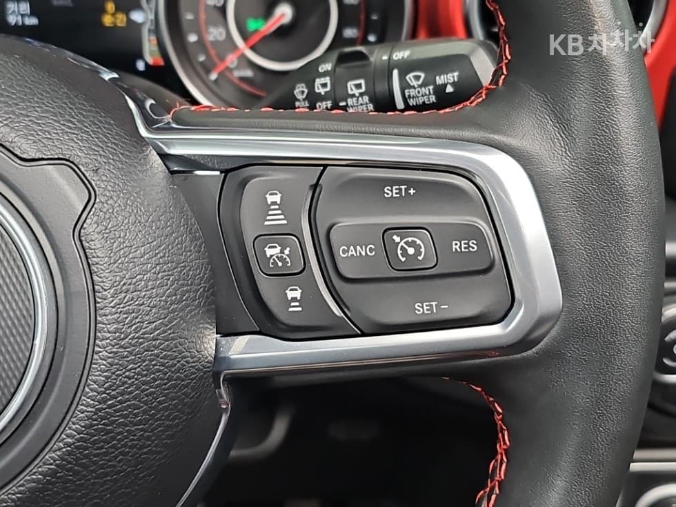 지프 랭글러 (JL)2.0 루비콘 파워Товарна надстройка 4도어 Стандартен - 9