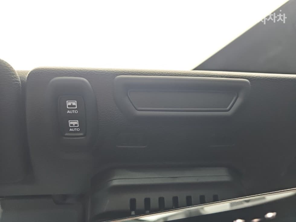 지프 랭글러 (JL)2.0 루비콘 파워Товарна надстройка 4도어 Стандартен - 13