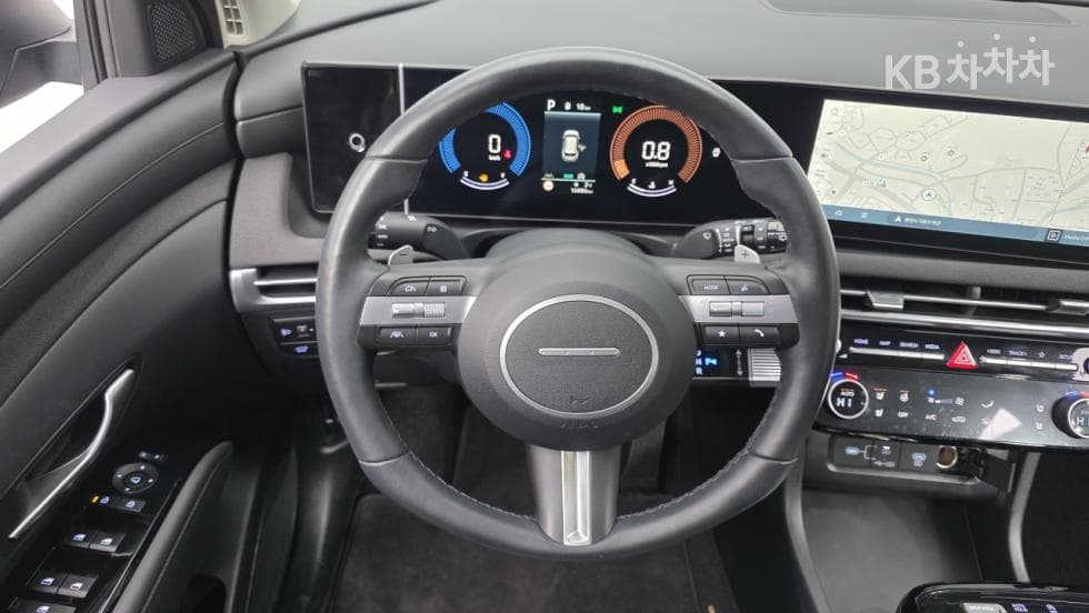 Hyundai The New (facelift) Tucson(NX (Lexus SUV)4)Gasoline 1.6T 2WD Premium - 12