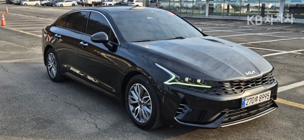 Kia K5 Hybrid 3rd Gen2.0 HEV Noblesse - 3