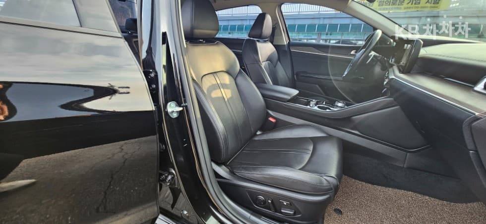 Kia K5 Hybrid 3rd Gen2.0 HEV Noblesse - 12