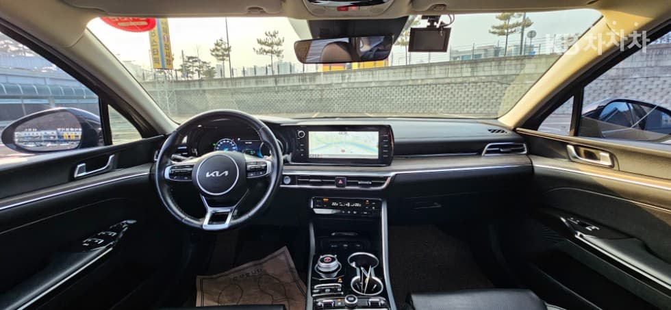 Kia K5 Hybrid 3rd Gen2.0 HEV Noblesse - 13