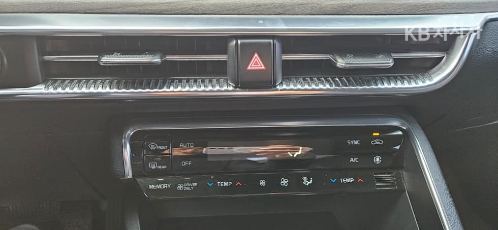 Kia K5 Hybrid 3rd Gen2.0 HEV Noblesse - 21