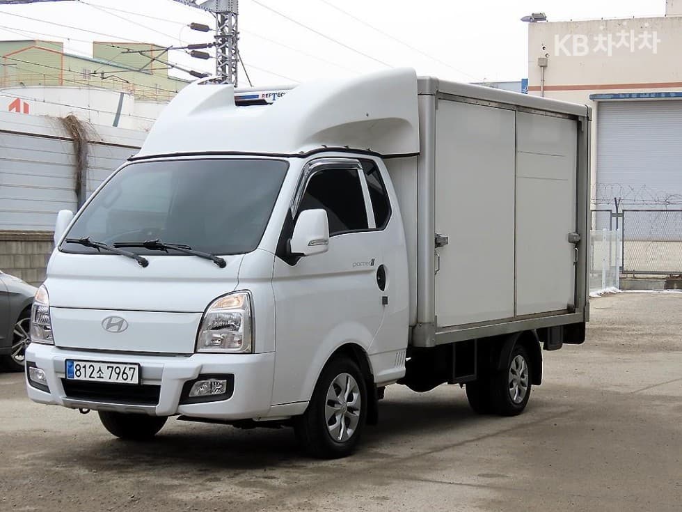 Hyundai Porter 2 LPG 냉동Top (Cargo)차 Extra Long Super Cab Smart - Image 1