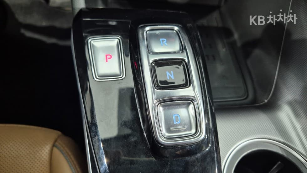 Хюндай Соната (DN8)1.6 T Inspiration - 16