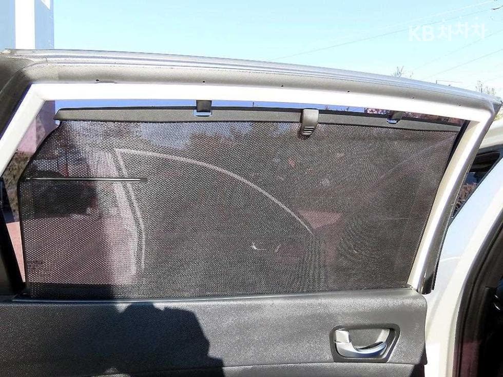 Kia K5 Second generation2.0 Gasoline MX Noblesse - 16