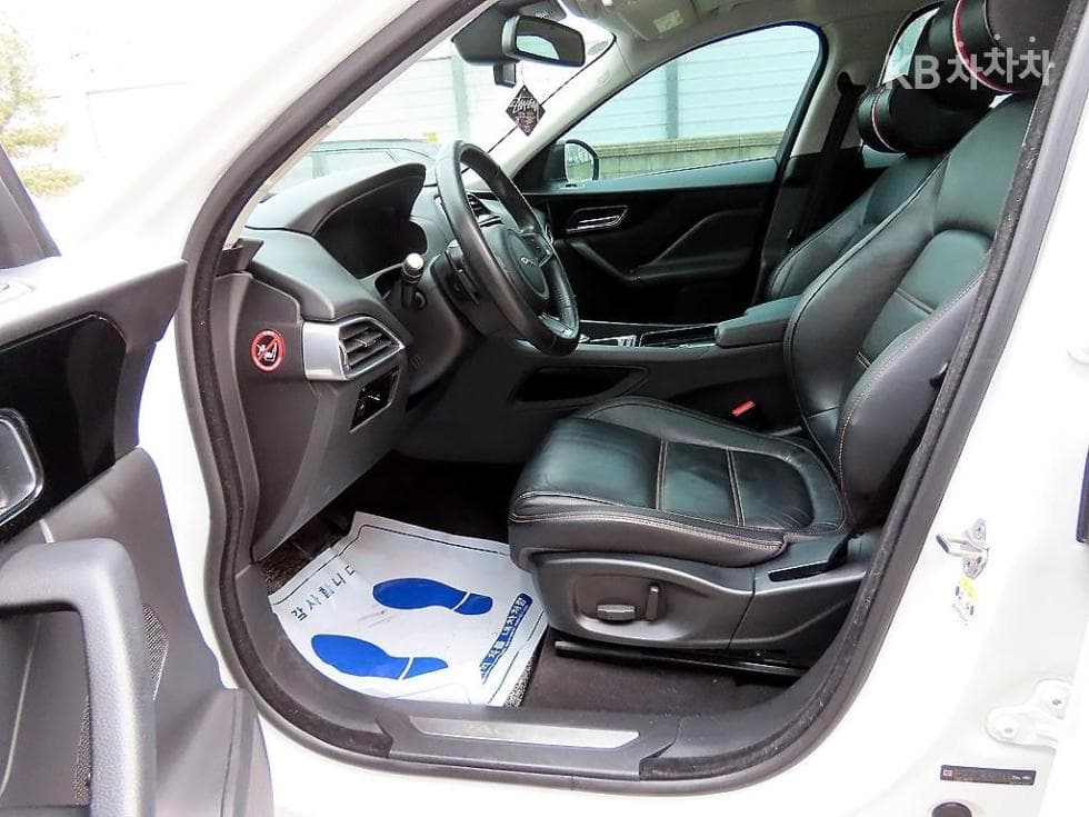 Jaguar F-PACE20d PRESTIGE - 5