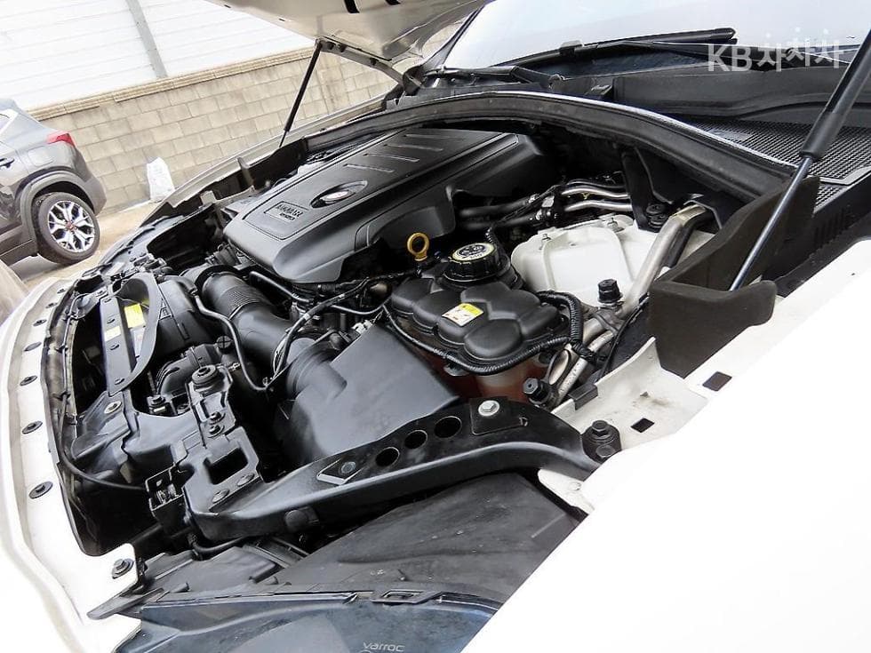 Jaguar F-PACE20d PRESTIGE - 19