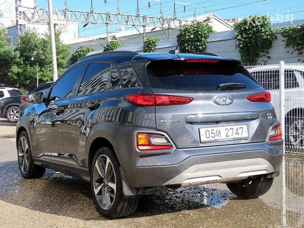 Хюндай Kona1.6 Турбо 4x4 Premium - 4