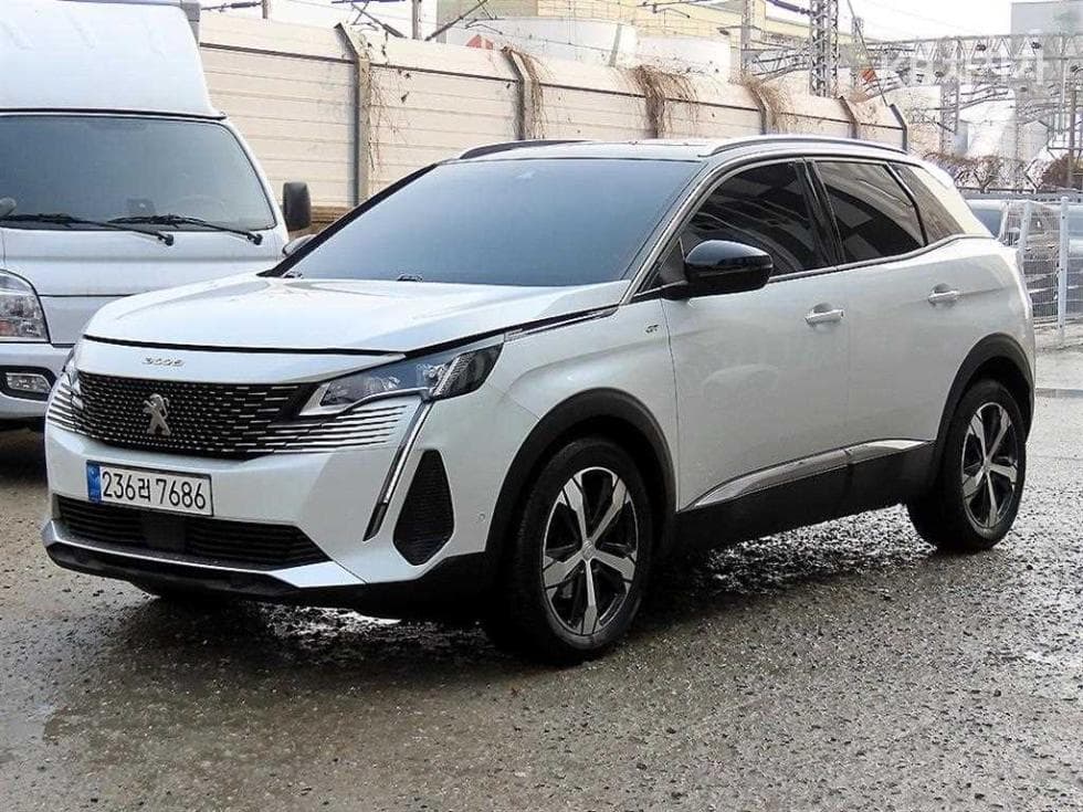 Peugeot 3008 Second generation 1.5 BlueHDi GT - Image 1