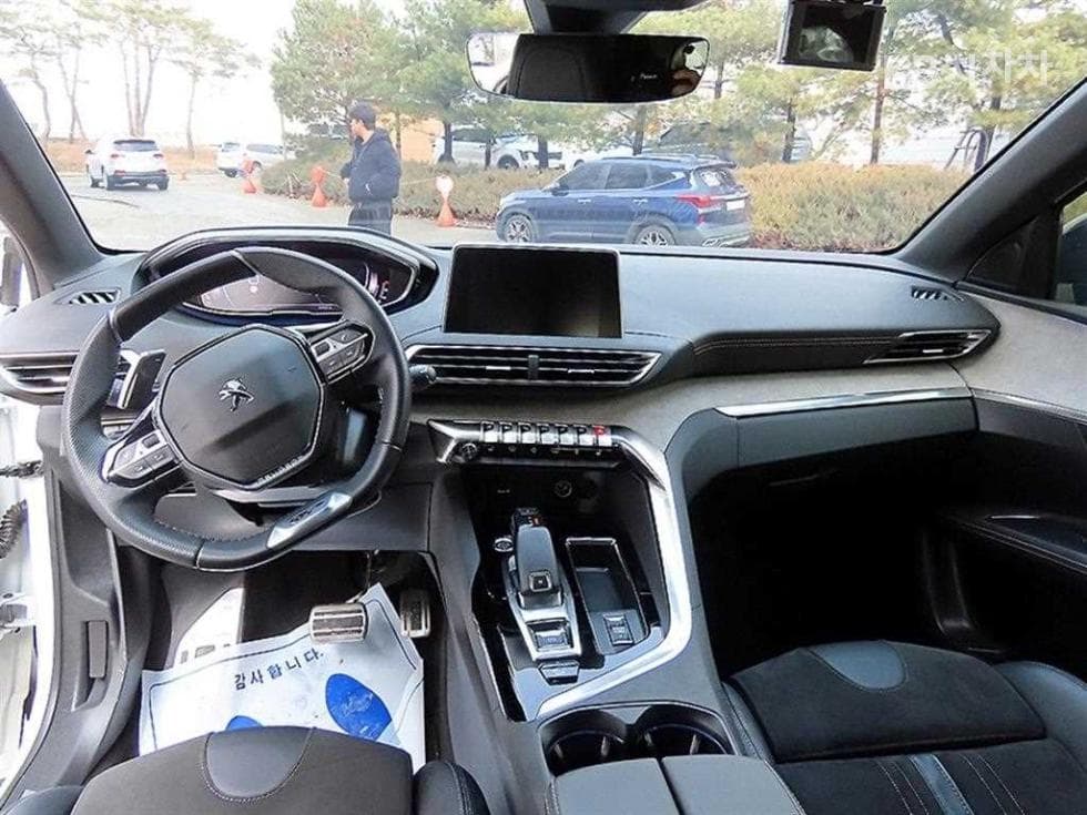 Peugeot 3008 Second generation1.5 BlueHDi GT - 7