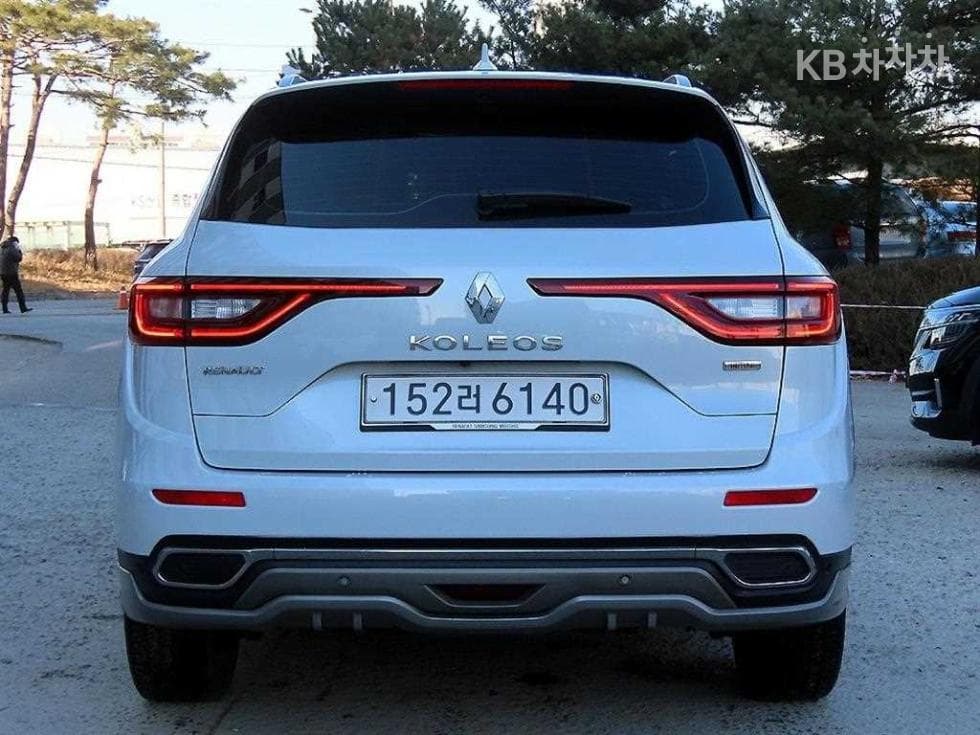 Renault Korea The New (facelift) QM62.0 GDe 2WD LE - 4