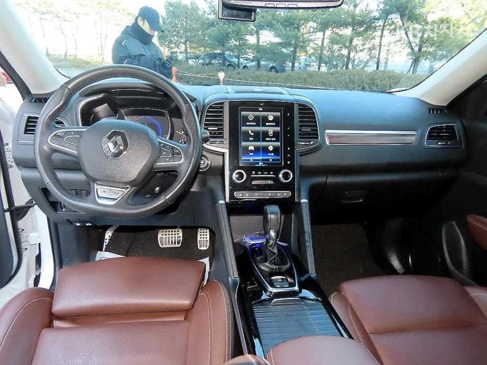 Renault Korea The New (facelift) QM62.0 GDe 2WD LE - 7