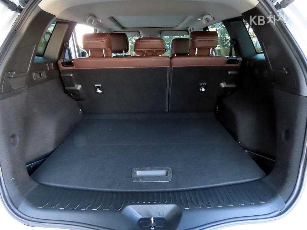 Renault Korea The New (facelift) QM62.0 GDe 2WD LE - 17