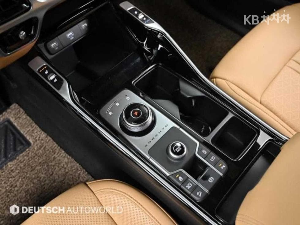 Киа Sorento 4-то поколение2.5 T-GDI 2WD Noblesse - 9