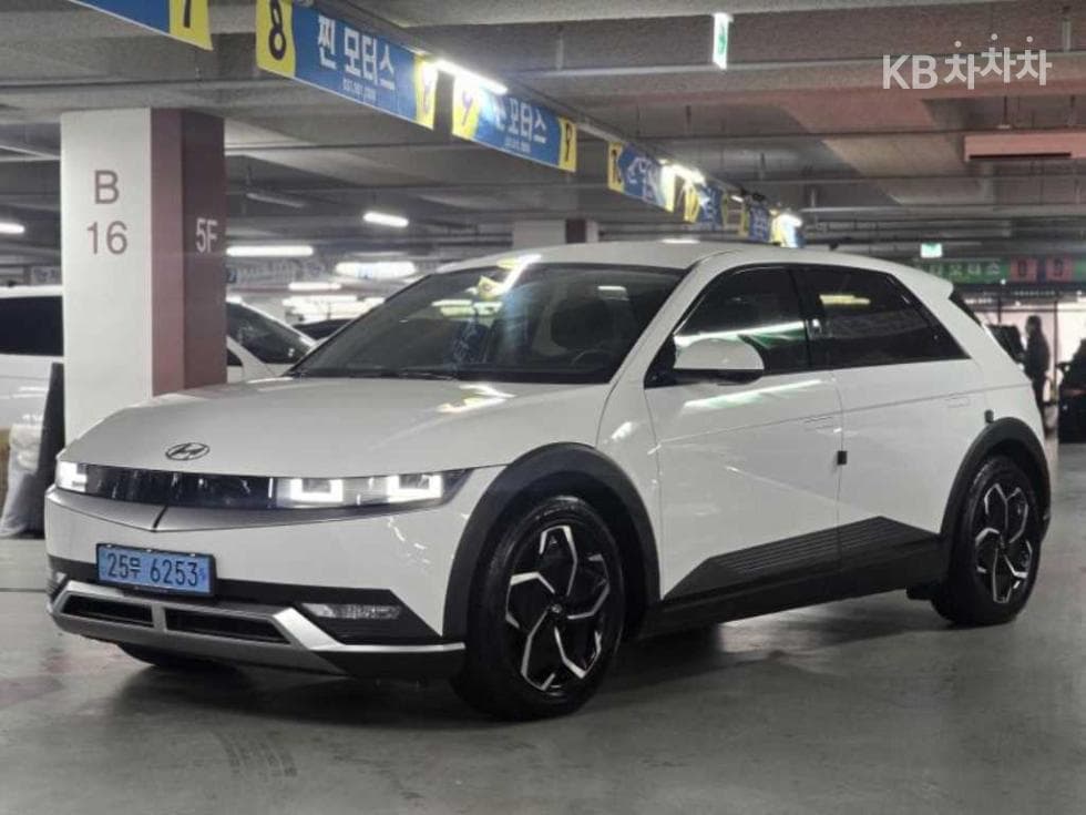 Хюндай IONIQ 5 Long Range AWD Exclusive - Image 1