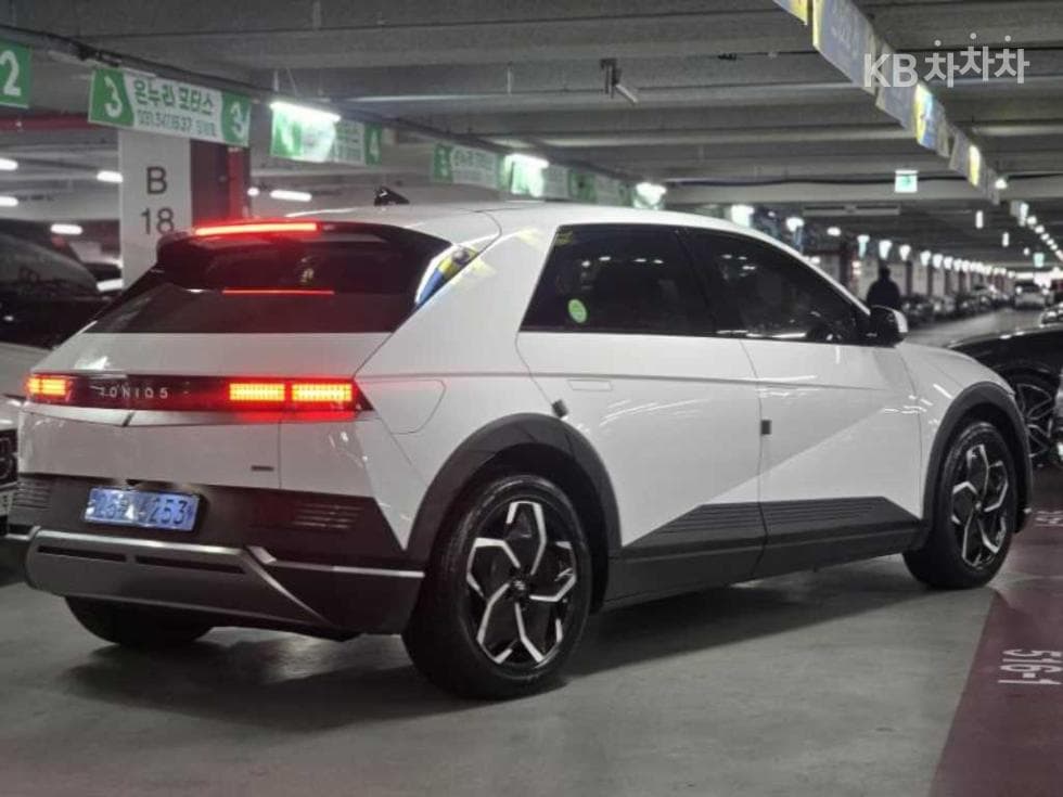 Хюндай IONIQ 5Long Range AWD Exclusive - 2