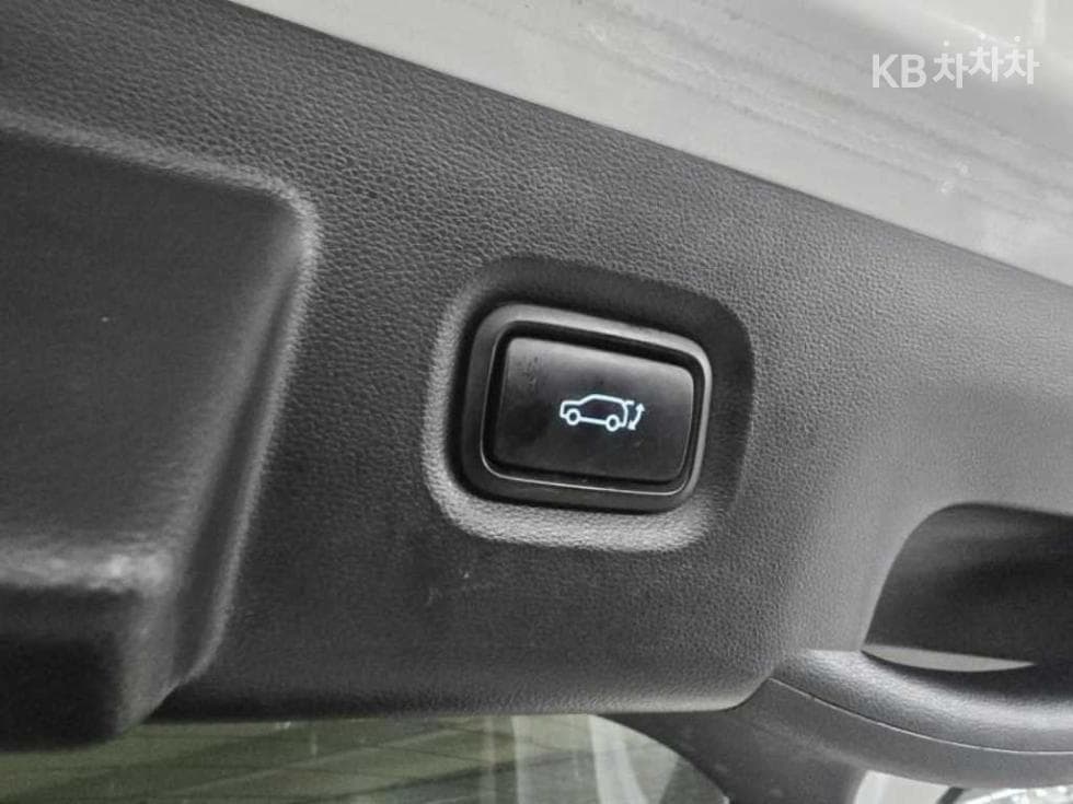 Хюндай IONIQ 5Long Range AWD Exclusive - 13