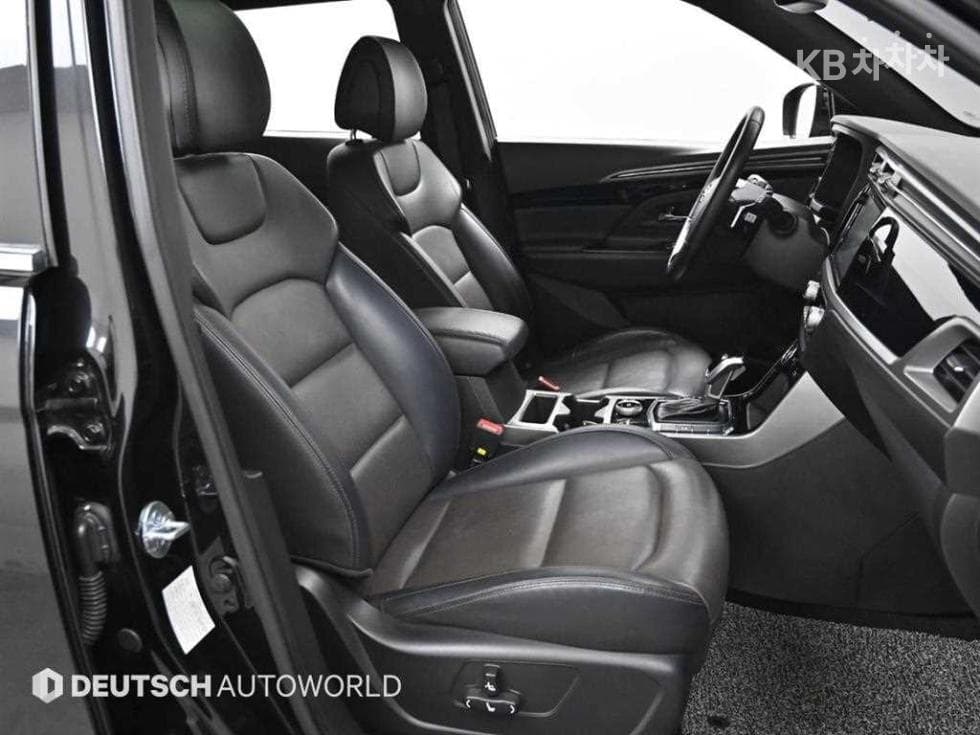 KG Mobility 뷰티플 코란도1.6 Diesel 2WD 판타스틱 - 10