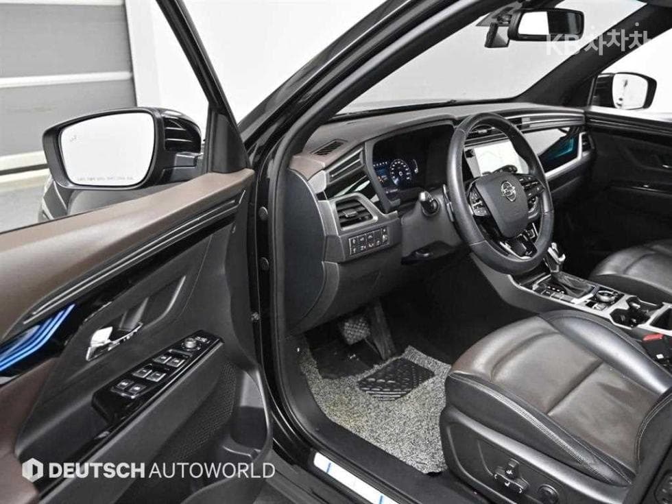 KG Mobility 뷰티플 코란도1.6 Diesel 2WD 판타스틱 - 11